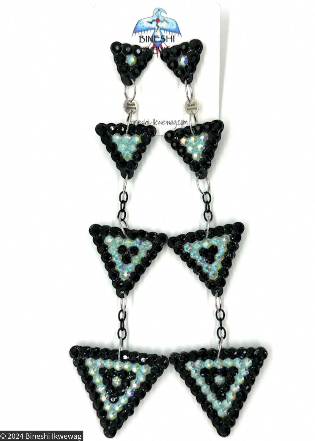 4-Tier Chain Triangles Mint