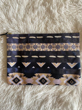Load image into Gallery viewer, Zip Pouch Large Black &amp; Gold Geometric
